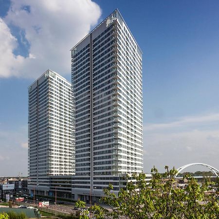 Sag Panorama City Free Parking Bratislava Dış mekan fotoğraf