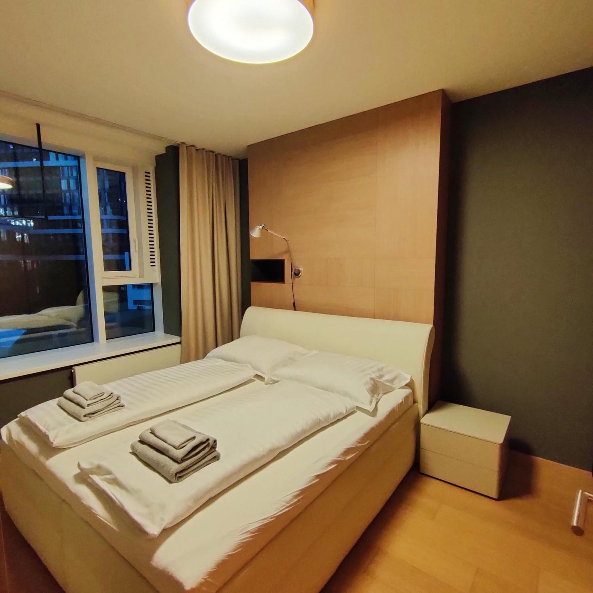 Sag Panorama City Free Parking Bratislava Dış mekan fotoğraf